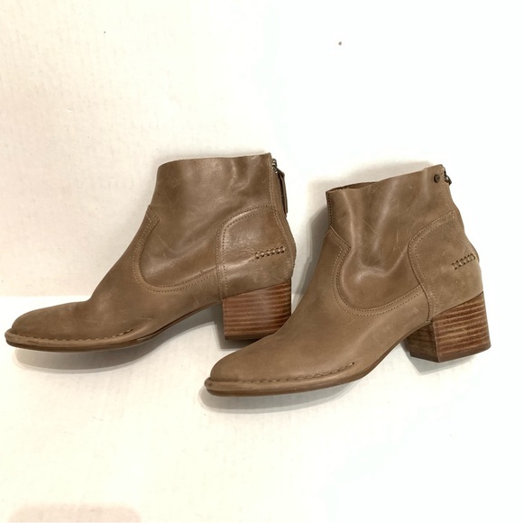 UGG Australia Women's Bandara Ankle Bootie Leather Sz 8 Mysterious Taupe 1095053 - Picture 4 of 11